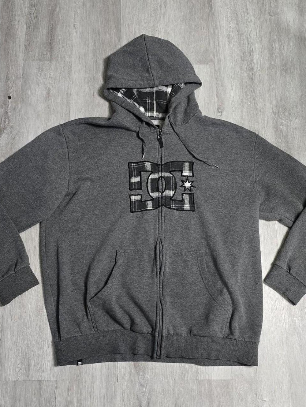 Vintage Y2K DC Shoes Star Skate Zip Up Gray Hoodie Mens Skater Punk Size XL